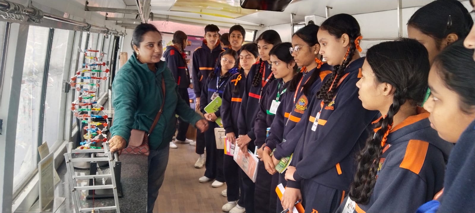 Mobile Science Exhibition Bus covering schools reached DAV School Patiala